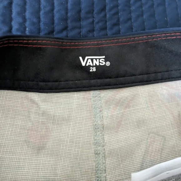 Vans Men 28 Waist NWT Era Boardshort American Fourth of July 042025 - Picture 3 of 9